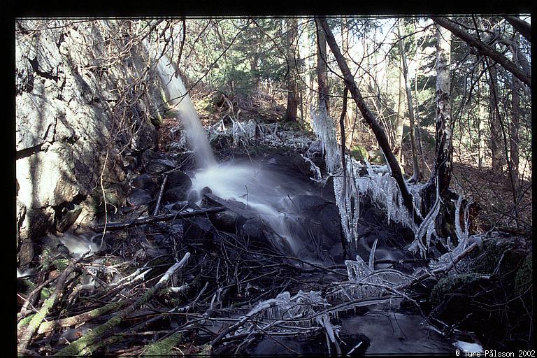 Water flowing out of dam, near Stjärnorp